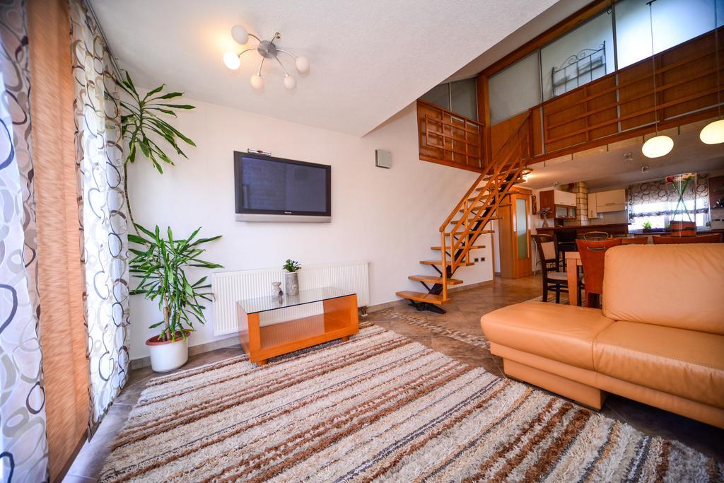 Apartman Ksenija Zadar Exteriör bild