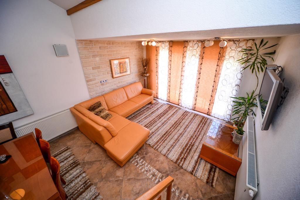 Apartman Ksenija Zadar Exteriör bild