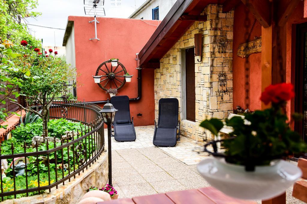 Apartman Ksenija Zadar Exteriör bild